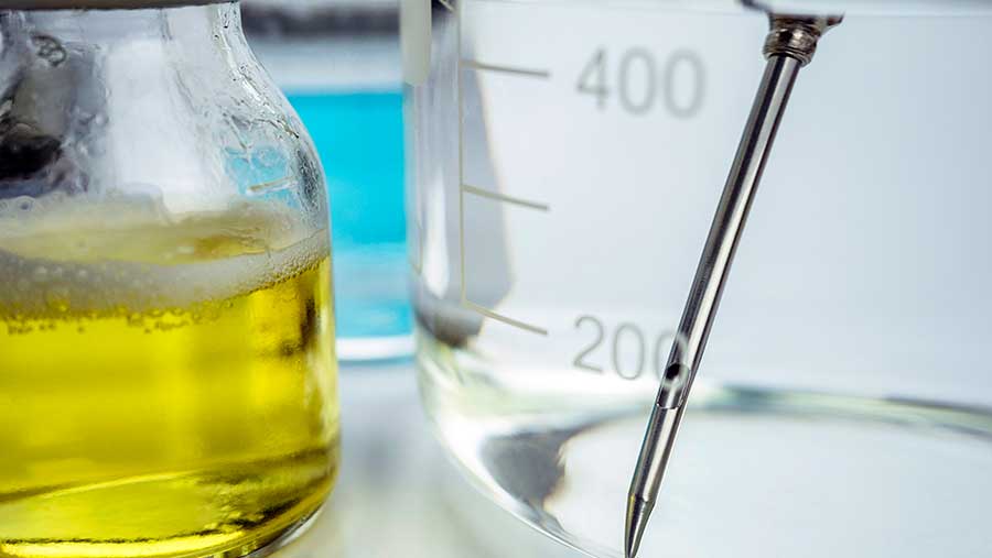 Ilustrasi Bioetanol (Envato)