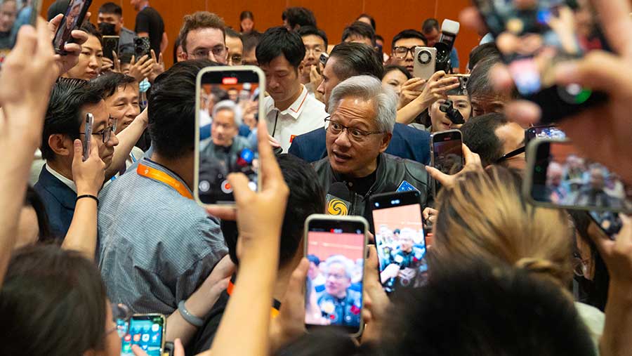 Nilai Nvidia mencapai $5 triliun dan dampaknya terhadap pasar (Bloomberg)