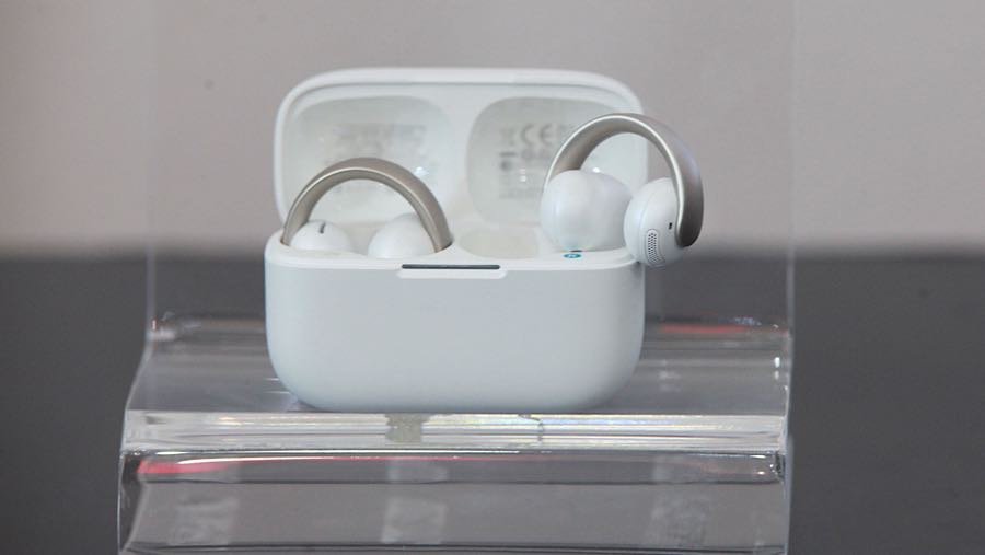 Soundcore Sleep A30 - sleep bud memiliki fitur noise masking dan desain ultra-kompak untuk tidur berkualitas dibanderol seharga Rp1.999.000
