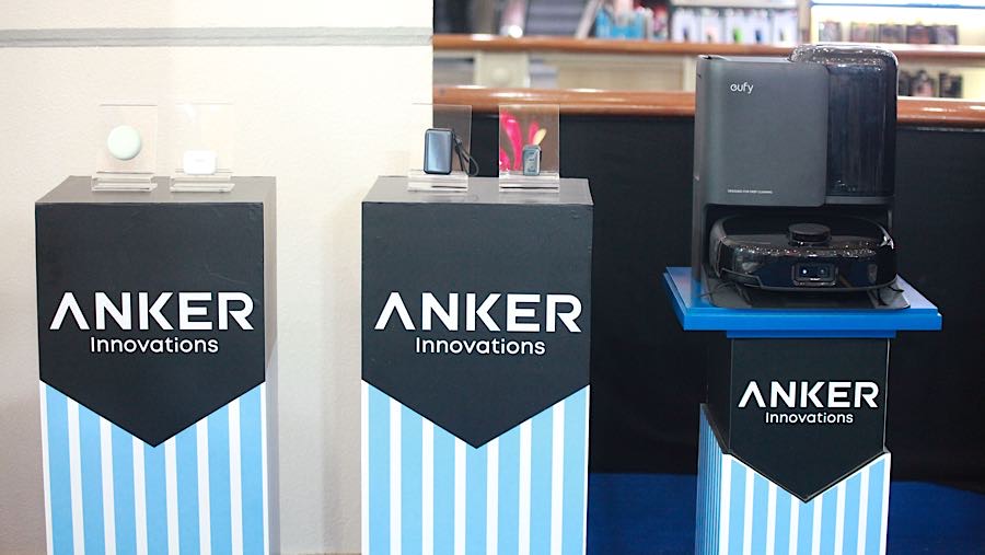 Selama lima hari pameran berlangsung, pengunjung dapat menikmati Immersive Experience Zone, mencoba langsung berbagai produk Anker Innovations.