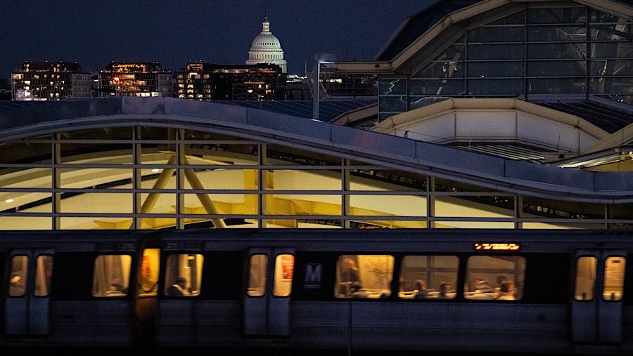 Absensi di kalangan pengatur lalu lintas udara meningkat seiring berlarutnya penutupan pemerintahan (government shutdown). (Graeme Sloan/Bloomberg)