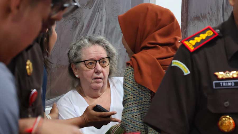 Pemerintah pulangkan 2 narapidana narkoba asal Inggris Lindsay June Sandiford dan Shahab Shahabadi kembali ke kampung halaman (Dok. Kementerian Hukum)