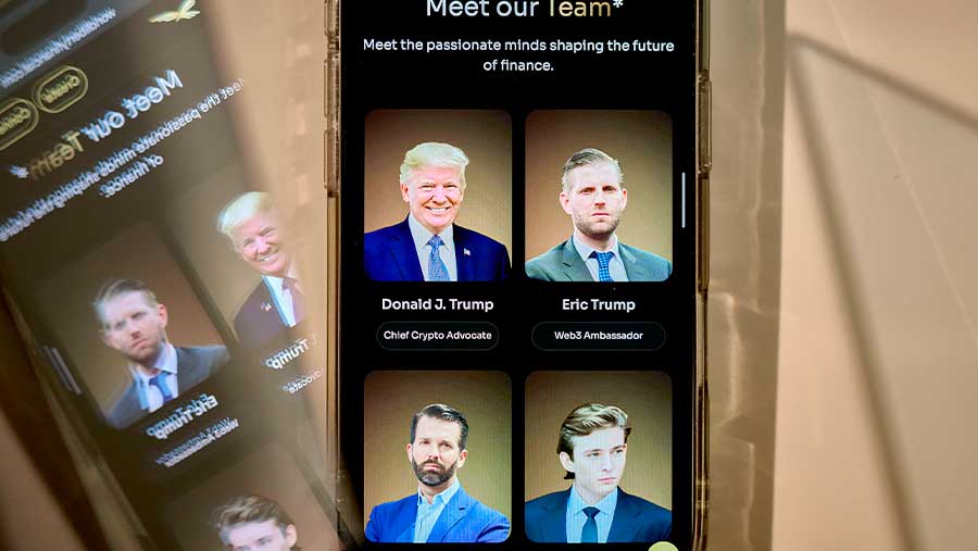 Keruntuhan Kripto Mengikis Kekayaan Keluarga dan Pengikut Trump (Bloomberg)