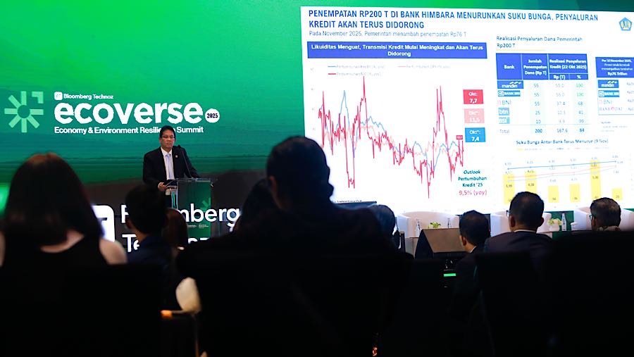 Selain itu Menteri Keuangan, Purbaya Yudhi Sadewa turut hadir dalam acara Ecoverse 2025 & Peluncuran Bloomberg Businessweek Indonesia. 