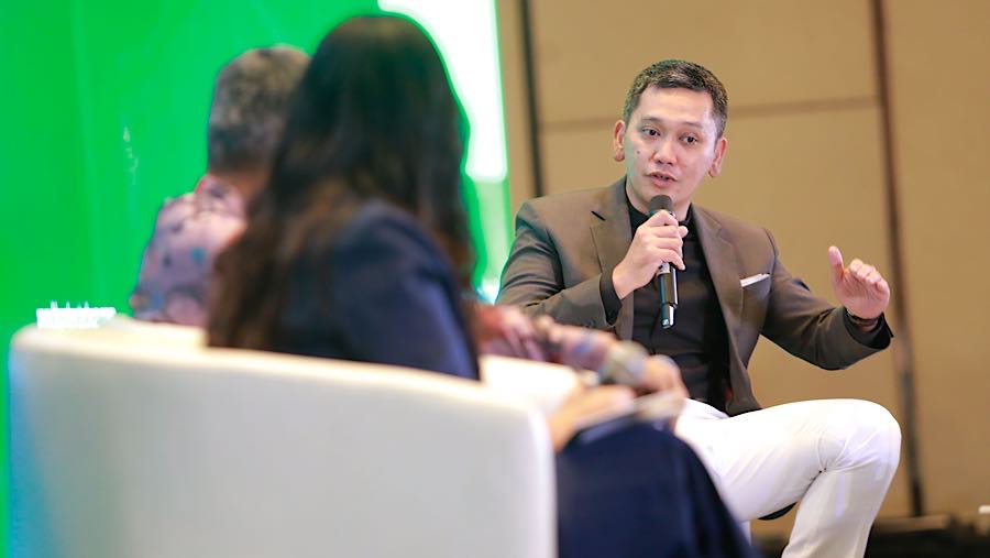 Managing Director, Energy Shift Institute Putra Adhiguna turut serta bertukar pikiran dalam diskusi ini. (Bloomberg Technoz/Andrean)