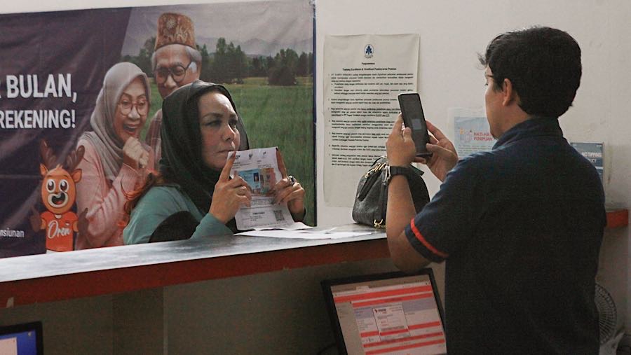 Program ini diharapkan dapat membantu daya beli masyarakat serta memperkuat ketahanan ekonomi rumah tangga berpendapatan rendah.