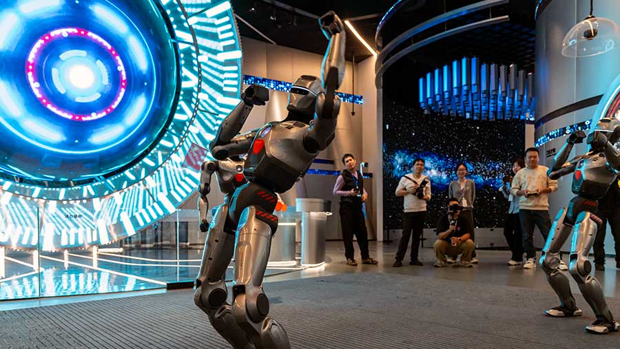 China Peringatkan Risiko Gelembung di Arena Robot Humanoid yang Berkembang Pesat (Bloomberg)