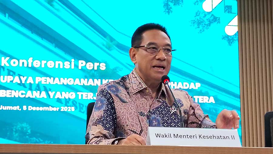 Benjamin Paulus Octavianus (Wakil Menteri Kesehatan), digedung Kemenkes, Jumat (05/12). (Bloomberg Technoz/Dinda Decembria)