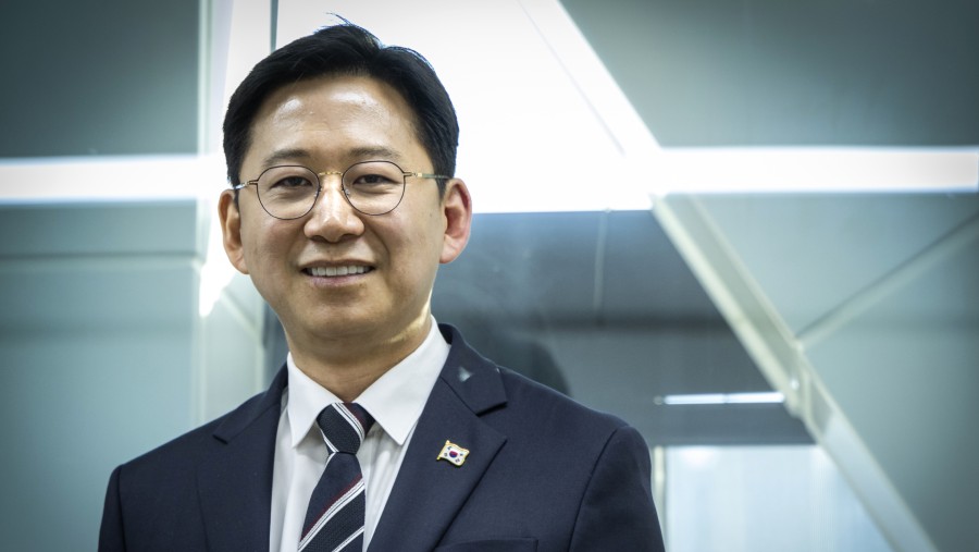 Menteri Sains dan Teknologi (ICT) Korea Selatan, Bae Kyung-Hoon. Bloomberg