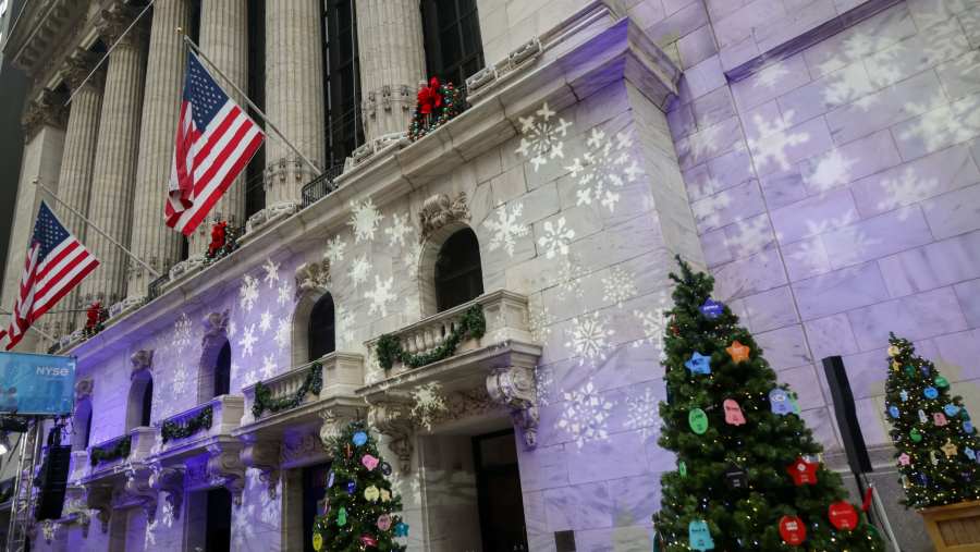 Wall Street sambut Natal 2026. Bloomberg
