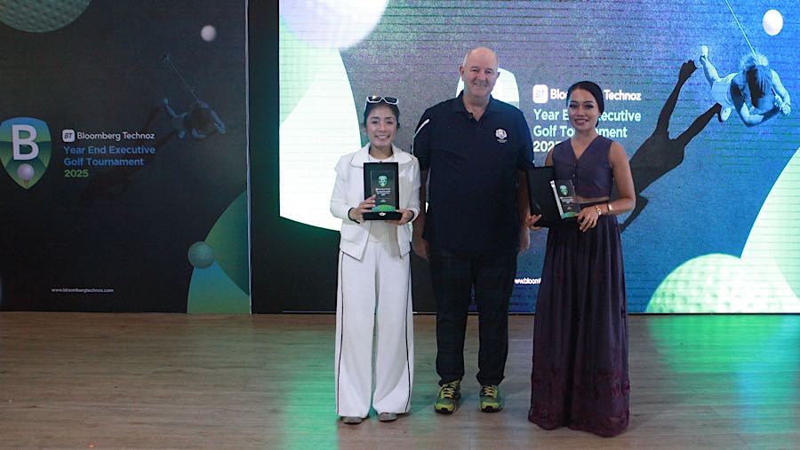 Rangkaian hadiah turut melengkapi pengalaman turnamen yang dapat dibawa peserta.  (Bloomberg Technoz)