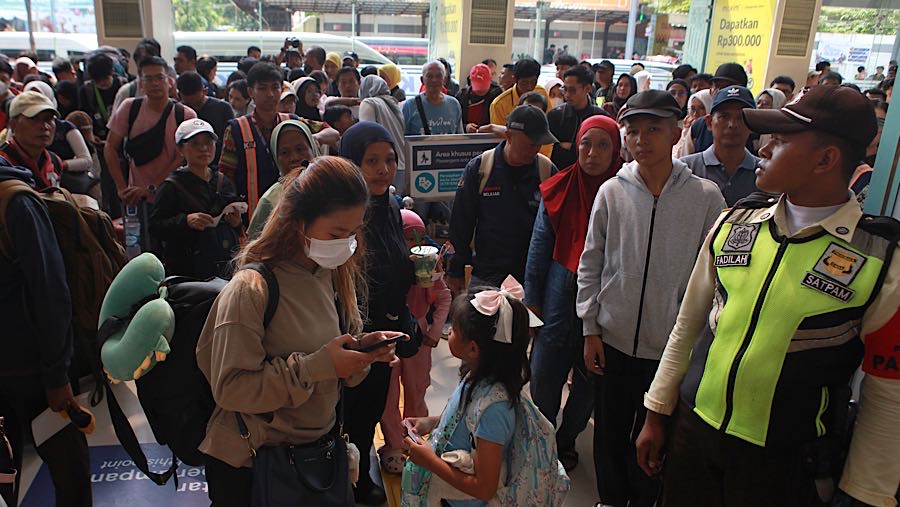 Pendaftaran program Motis masih terbuka untuk umum hingga 4 Januari 2025. (Bloomberg Technoz/Andrean)