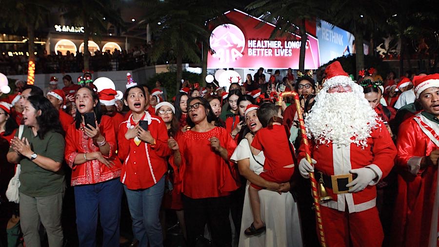 Christmas Carol Colossal Vol 2 sebagai bagian perayaan Natal di Jakarta (Bloomberg Technoz/ Andrean)