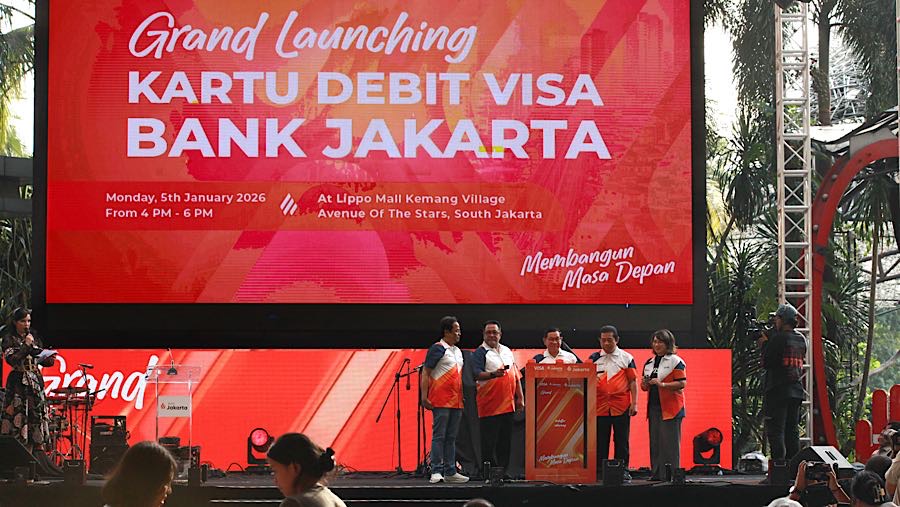 Peluncuran kartu debit Visa Bank Jakarta di Jakarta, Senin (5/1/2026). (Bloomberg Technoz/Andrean Kristianto)