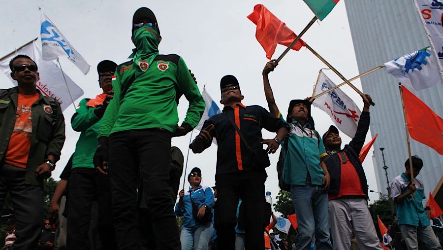 Mereka berasal dari berbagai daerah seperti Jakarta, Bogor, Bekasi dan sejumlah wilayah di Jawa Barat. (Bloomberg Technoz/Andrean Kristianto)