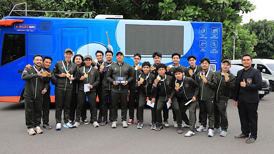 PT. Bank Rakyat Indonesia (Persero) Tbk mengambil bagian sebagai bank penyalur bonus bagi atlet dan pelatih berprestasi. (dok. BRI)