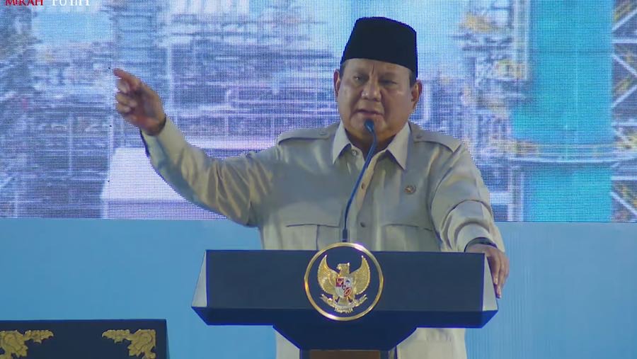 Presiden Prabowo Subianto saat meresmikan RDMP Balikpapan. (Tangkapan Layar Youtube Setpres)

