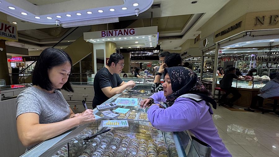 Pada Rabu (21/1/2026), emas Antam dihargai Rp 2.772.000/gram. (Bloomberg Technoz/Andrean Kristianto)