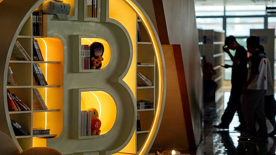 Wall Street Mundur dari Perdagangan Bitcoin yang Menguntungkan (Bloomberg)