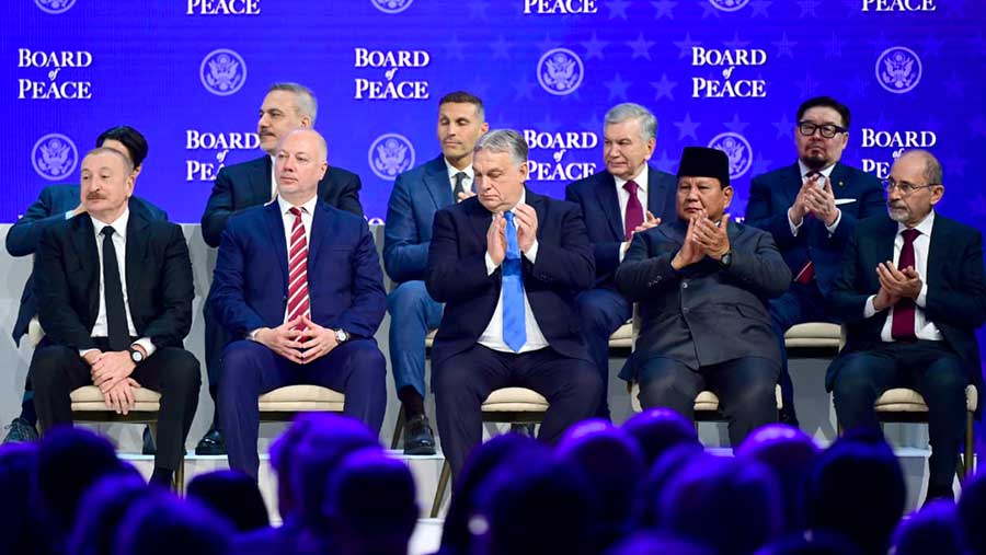 Presiden Prabowo Subianto dan sejumlah pemimpin negara Teken Board of Peace Gaza. (Dok BPMI)