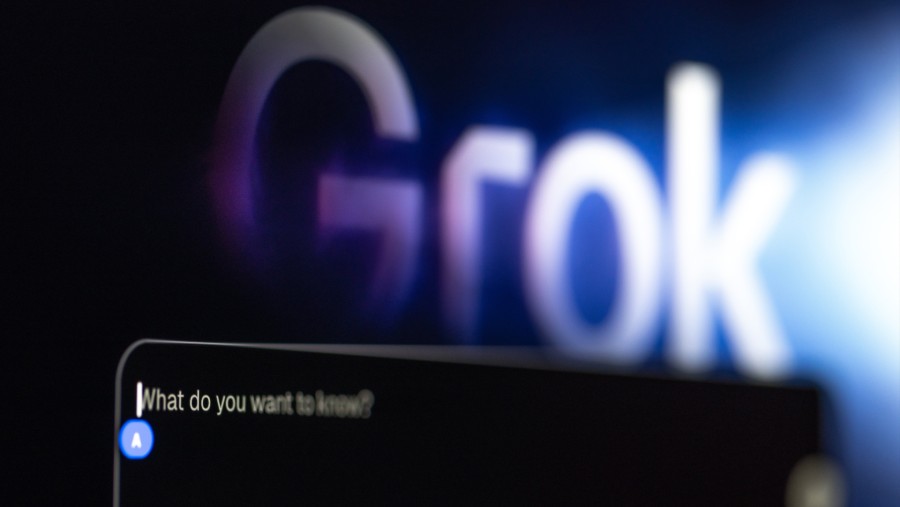 Grok AI milik Elon Musk. Bloomberg