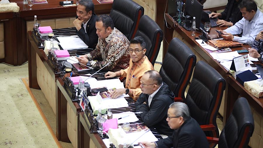 Sebelum Thomas Djiwandono, Komisi XI DPR Ri juga menggelar uji kelayakan dan kepatutan (fit and proper test), Dicky Kartikoyono.