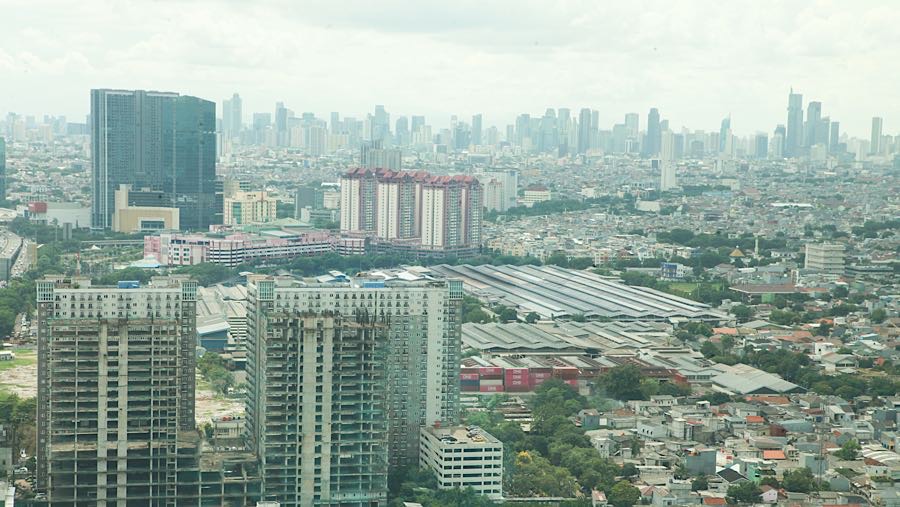 Capaian investasi itu tumbuh 12,7% secara tahunan atau year-on-year (YoY) dari 2024 sebelumnya yakni Rp1.714,2 triliun. (Bloomberg Technoz/Andre)