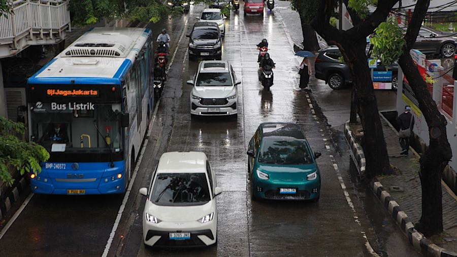 Potensi cuaca ekstrem di wilayah Jakarta periode 26 Januari hingga 1 Februari 2026. (Bloomberg Technoz/Andrean Kristianto)