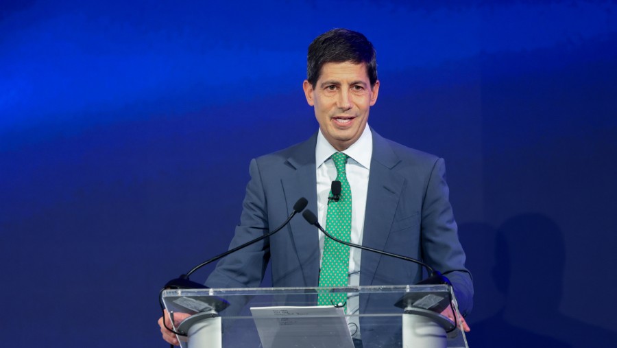 Kevin Warsh ditunjuk Donald Trump sebagai gubernur baru Federal Reserve (The Fed). (Tierney L Cross/Bloomberg)