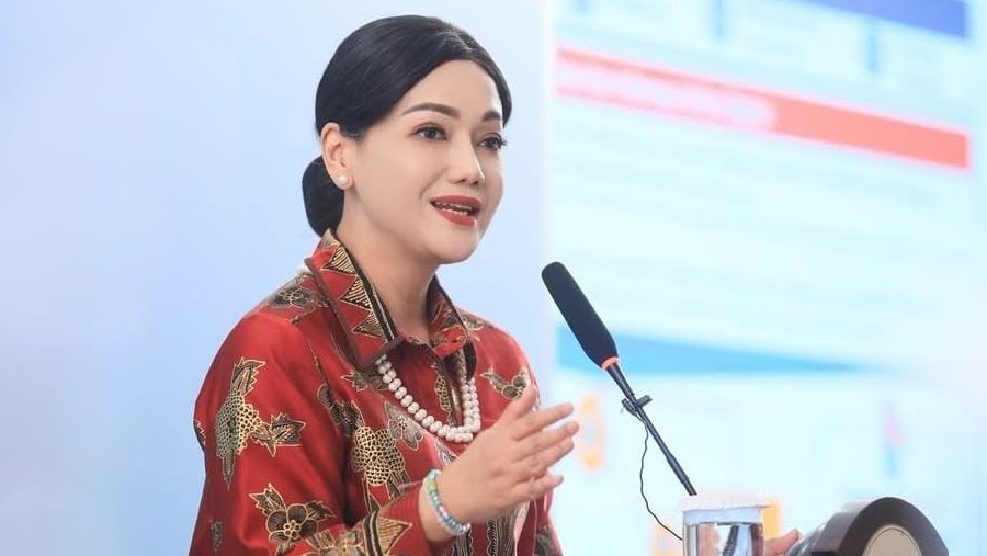 Ketua OJK Friderica Widyasari Dewi. (IG @fridericawidyasari)