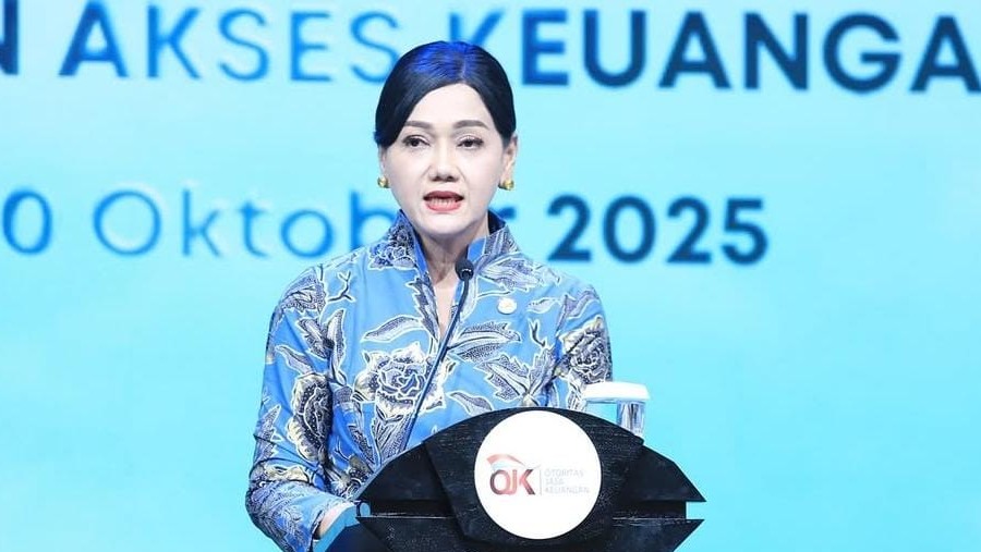 Ketua OJK Friderica Widyasari Dewi (IG @fridericawidyasari)