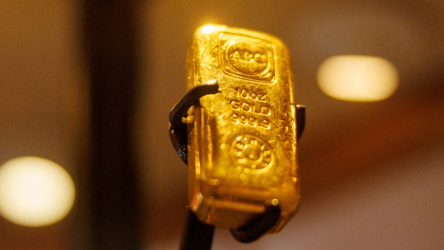 Emas fisik. Bloomberg