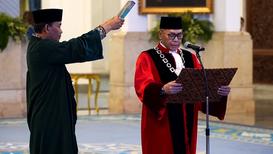 Adies Kadir dan Juda Agung dilantik oleh Presiden Prabowo, Kamis (5/2/2026). (Tangkapan Layar Youtube Sekretariat Presiden)