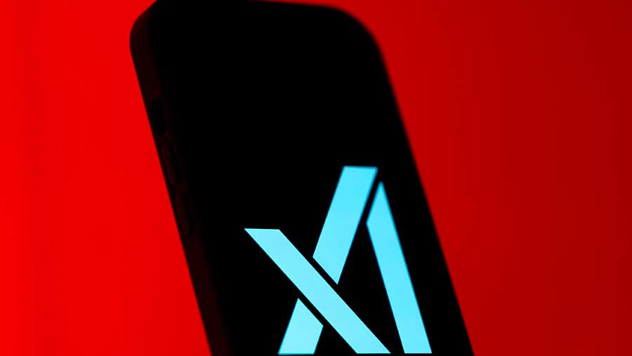 Penggabungan xAI milik Musk Menimbulkan Ancaman yang Lebih Besar bagi OpenAI dan Anthropic (Bloomberg)