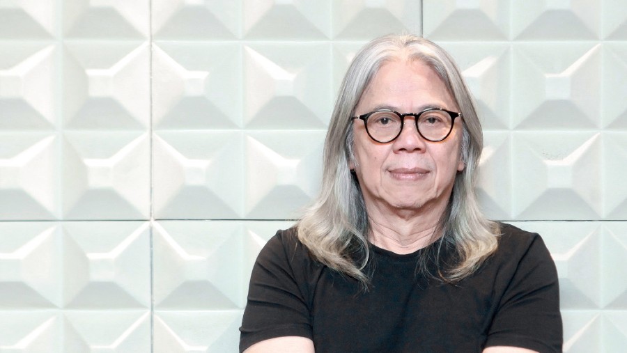 Otto Toto Sugiri Co-Founder dan Presiden Direktur PT DCI Indonesia Tbk (DCII). Fotografer: Bloomberg Businessweek Indonesia