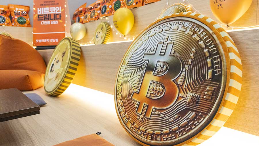 Bitcoin Stabil di Sekitar $70.000 Setelah Perjalanan Naik Turun (Bloomberg)