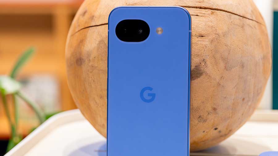 Google Meluncurkan Pixel 10a Seharga $499 Tepat Sebelum Peluncuran iPhone 17e (Bloomberg)