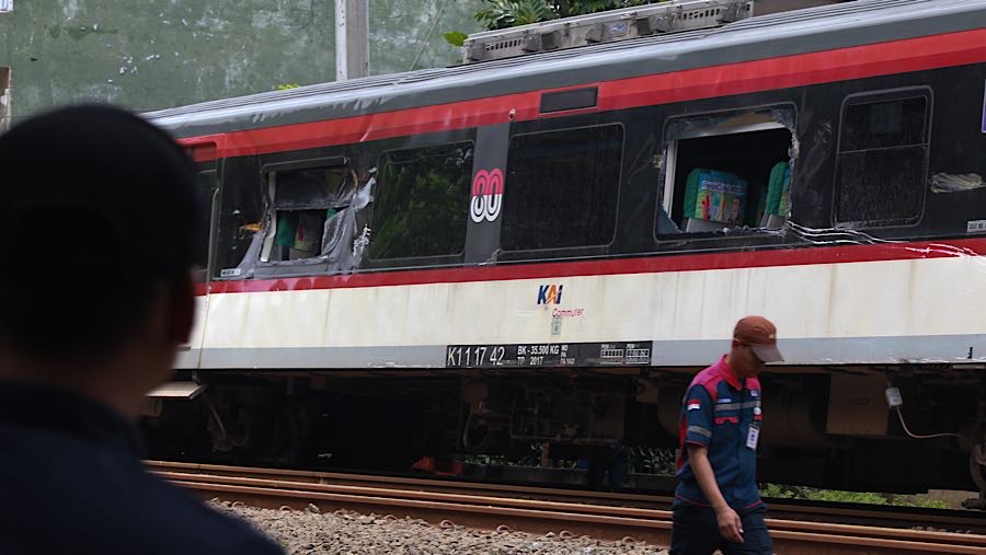 Saat ini perjalanan Commuter Line dari arah Stasiun Duri menuju Stasiun Tangerang sudah bisa melintas menggunakan satu jalur secara bergantian.