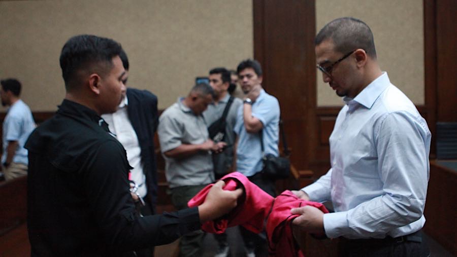 Sedangkan enam terdakwa lainnya masih menjalani sidang pembacaan duplik. (Bloomberg Technoz/Andrean)