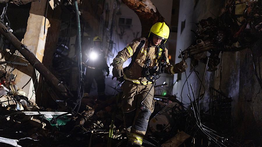 Serangan itu sebagai balasan terhadap serangan yang dilakukan AS-Israel terhadap sejumlah target di seluruh Iran. (Kobi Wolf/Bloomberg)