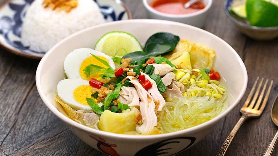Soto ayam (Envato)