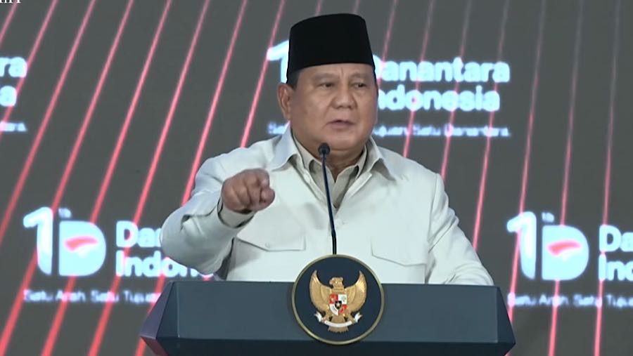 Presiden Prabowo Hadiri saat menghadiri Tasyakuran HUT ke-1 Danantara Indonesia, Jakarta. (Tangkapan Layar Youtube Setpres)
