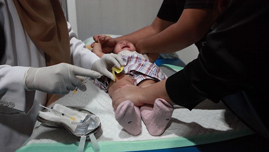 Data hingga minggu ke-8 tahun 2026 menunjukkan total 10.453 kasus suspek campak secara kumulatif. (Bloomberg Technoz/Andrean Kristianto)