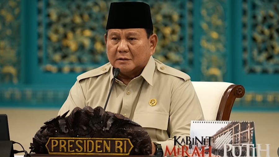 Presiden Prabowo saat Sidang Kabinet Paripurna, Istana Negara. (Tangkapan Layar Youtube Setpres)
