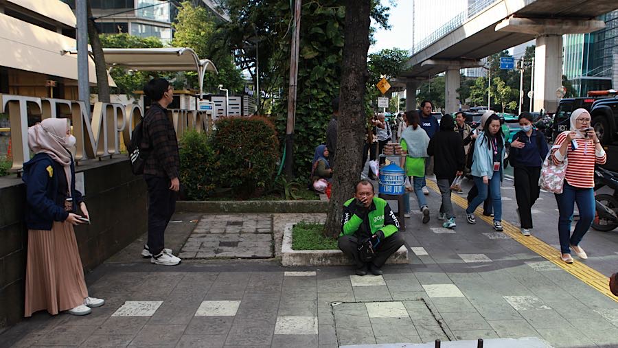 Beberapa pengguna mengungkapkan jika mendapatkan driver namun posisinya yang jauh. (Bloomberg Technoz/Andrean Kristianto)