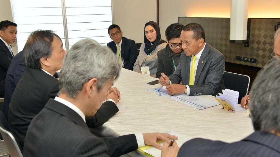 Pertemuan Bahlil dengan CEO INPEX Corporation Takayuki Ueda di Tokyo, Jepang, Minggu (15/3/2026)./dok. ESDM