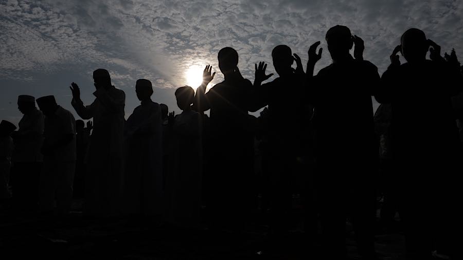 Warga Muhammadiyah resmi merayakan Hari Raya Idulfitri 1447 Hijriah pada hari ini. (Bloomberg Technoz/Andrean Kristianto)