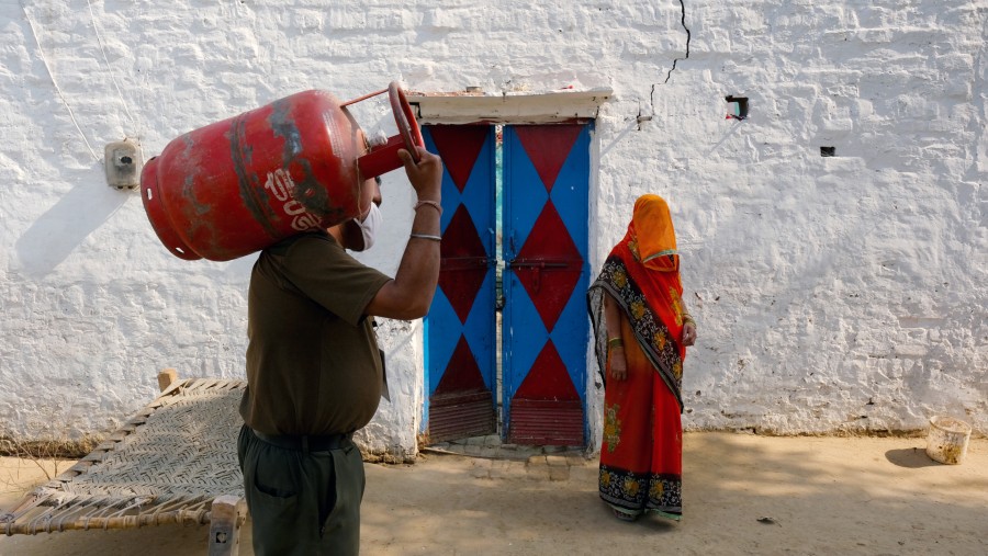 Konsumen LPG di India./dok. Bloomberg