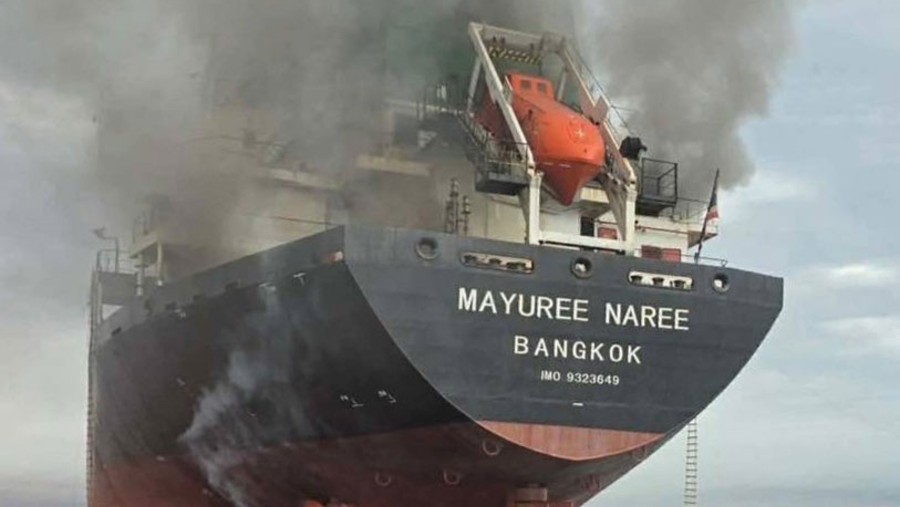 Kapal Thailand di Selat Hormuz. (Bloomberg)