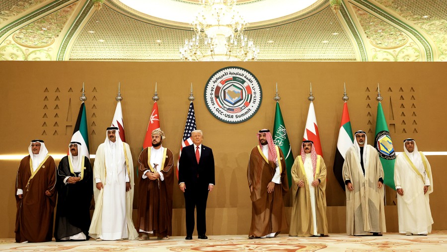 Donald Trump dengan para pemimpin Negara Teluk./Getty Images via Bloomberg